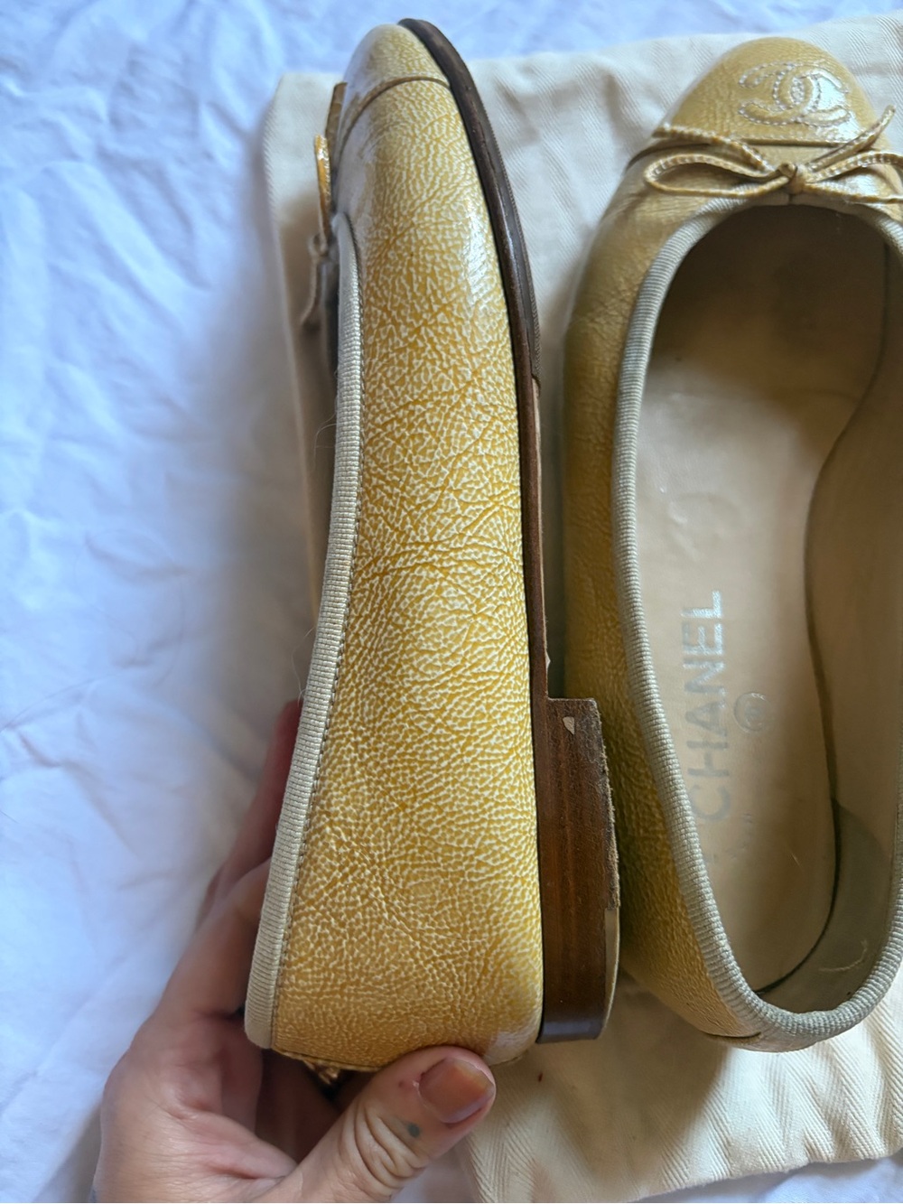 CHANEL Yellow Leather Ballet Flats - Picture 9 of 10